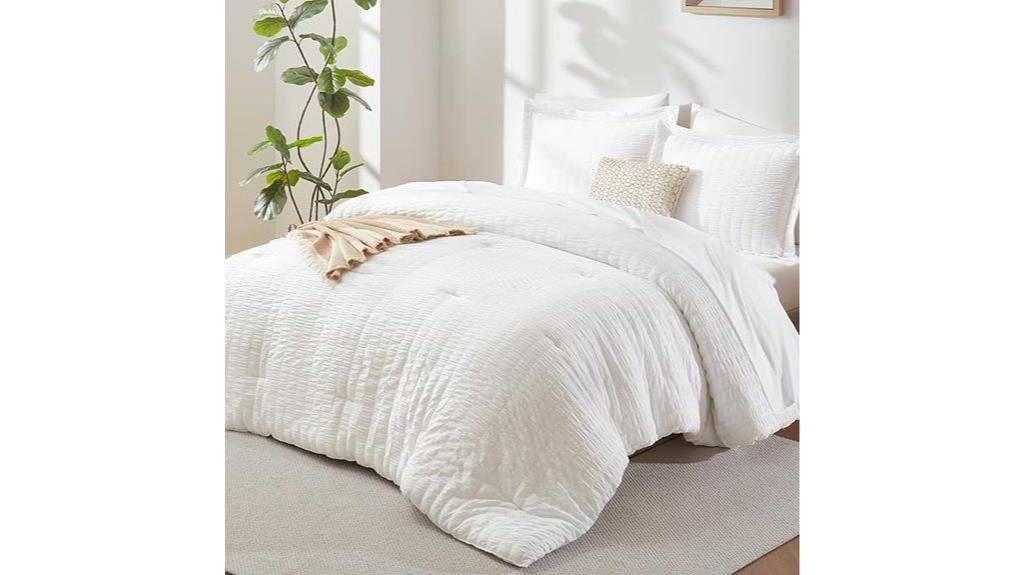 white seersucker comforter set