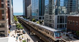 exploring chicago by train
